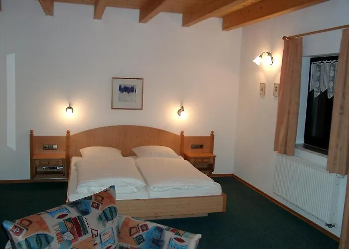 斯特格沃德豪斯兰德酒店