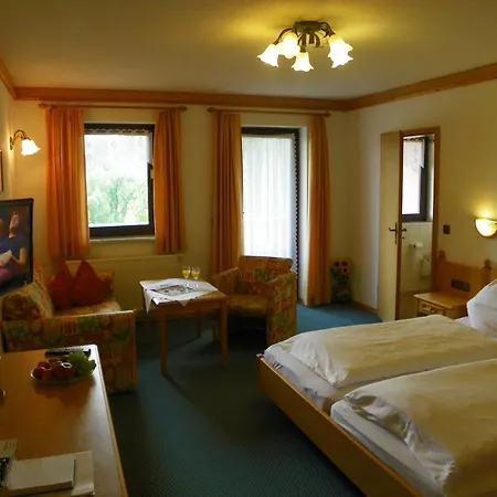 Steigerwaldhaus 호텔