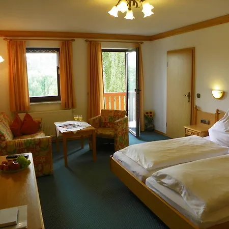 Hotel Steigerwaldhaus 2*