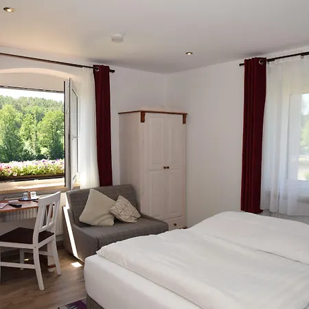 Hotel Steigerwaldhaus Burghaslach